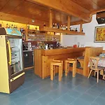 Hotel Croce Bianca
